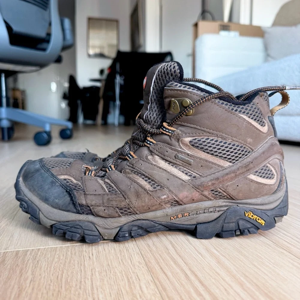 Merrell Dark Brown Hiking Boots Moab 3 Mid Waterproof Outdoor Gorpcore Size 10